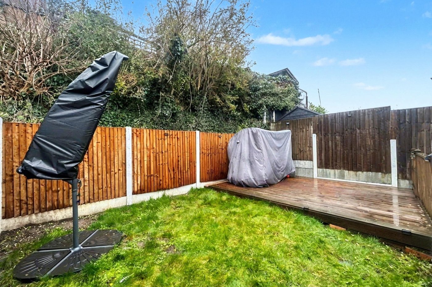 2 bedroom house for sale in Princes Park | Robinson Michael & Jackson