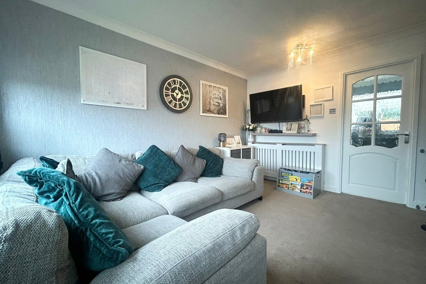 2 bedroom house for sale in Princes Park | Robinson Michael & Jackson