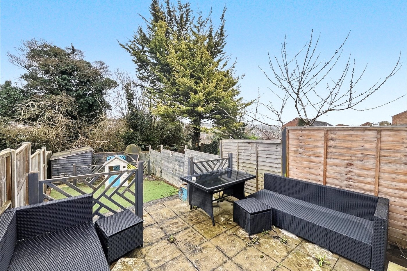 2 bedroom house for sale in Walderslade | Robinson Michael & Jackson