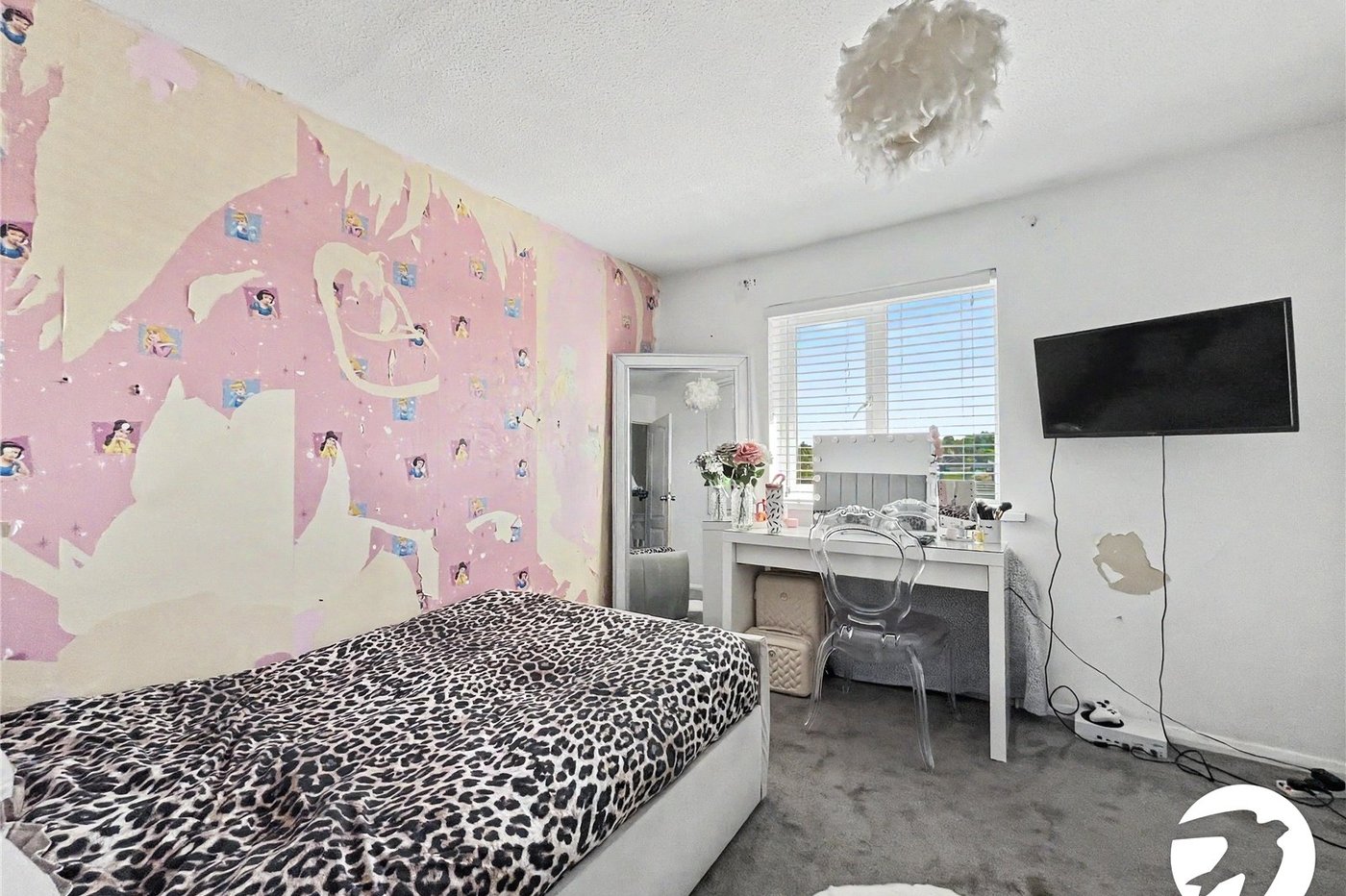 3 bedroom house for sale in Walderslade | Robinson Michael & Jackson