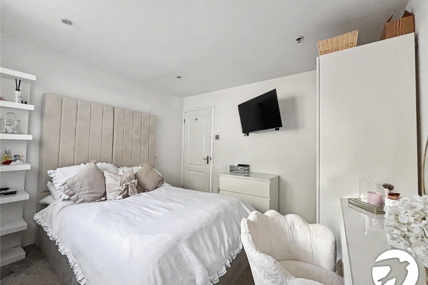 3 bedroom house for sale in Walderslade | Robinson Michael & Jackson