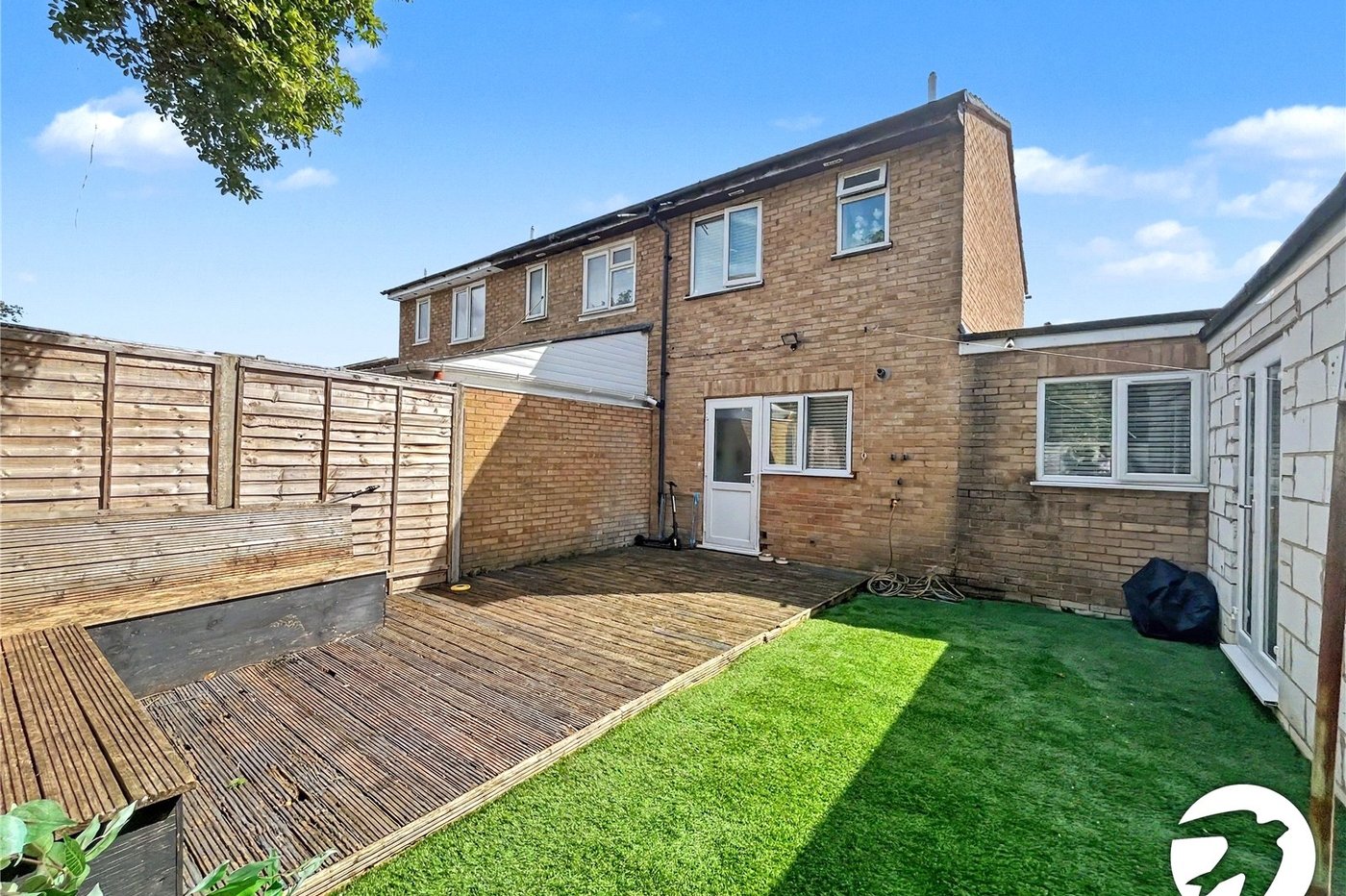 3 bedroom house for sale in Walderslade | Robinson Michael & Jackson