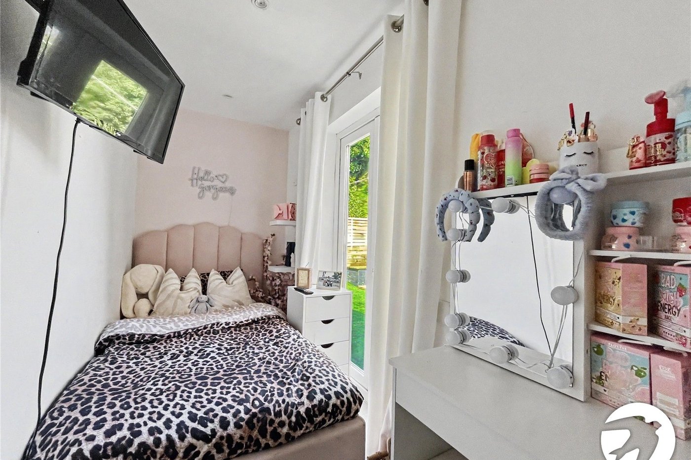 3 bedroom house for sale in Walderslade | Robinson Michael & Jackson