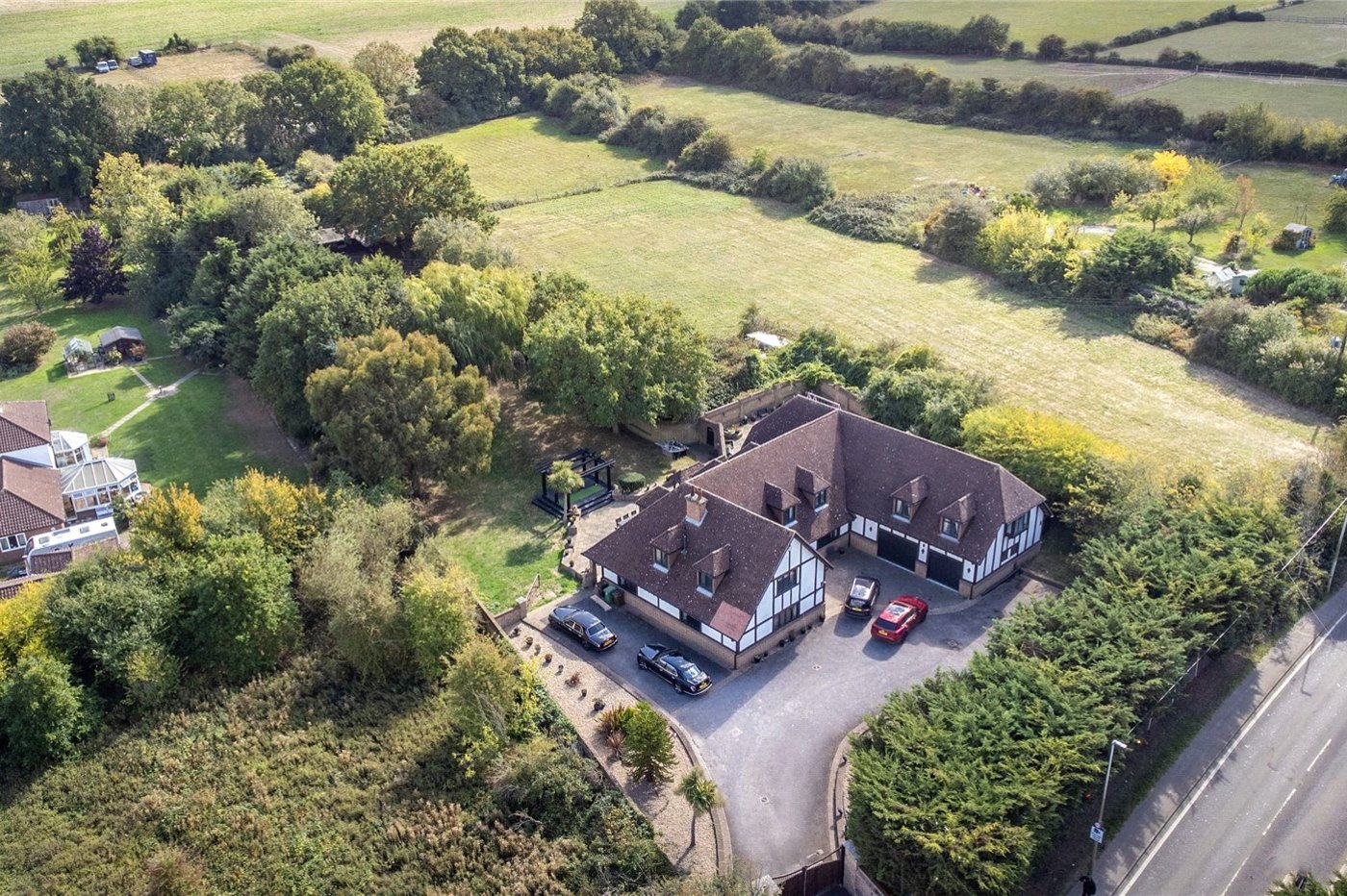 6 bedroom house for sale in High Halstow | Robinson Michael & Jackson