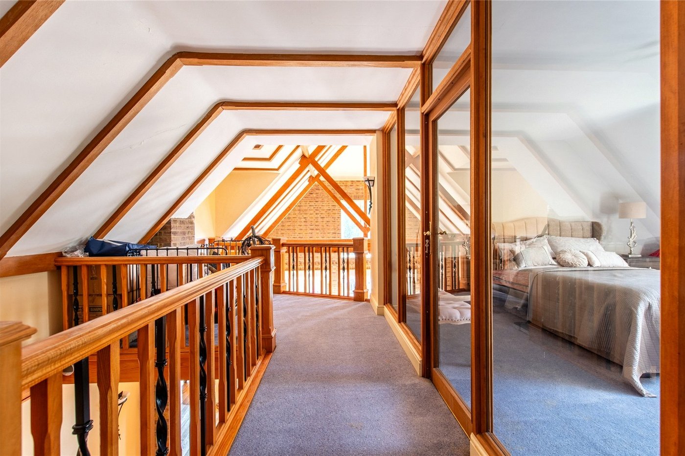 6 bedroom house for sale in High Halstow | Robinson Michael & Jackson