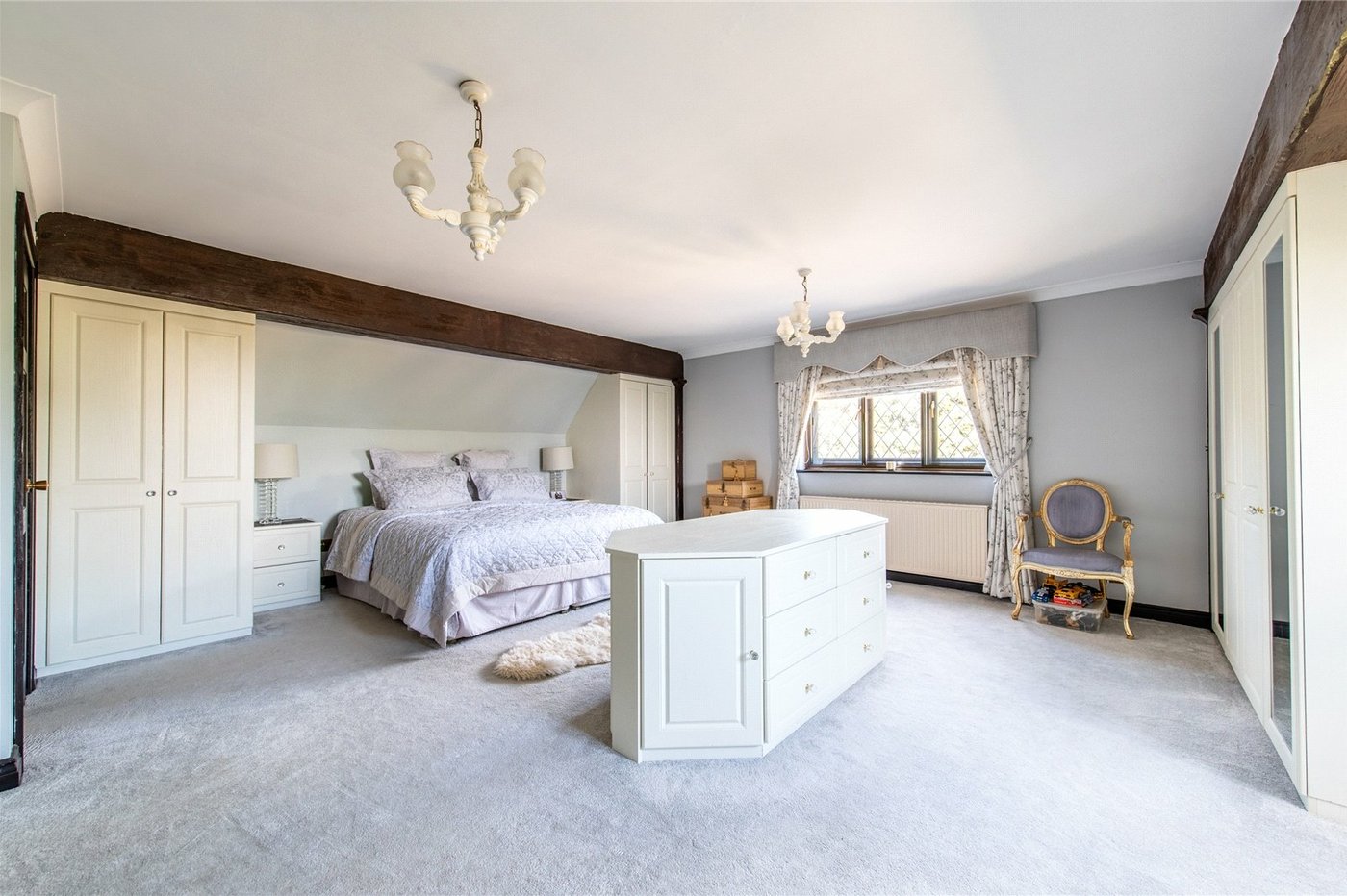 6 bedroom house for sale in High Halstow | Robinson Michael & Jackson