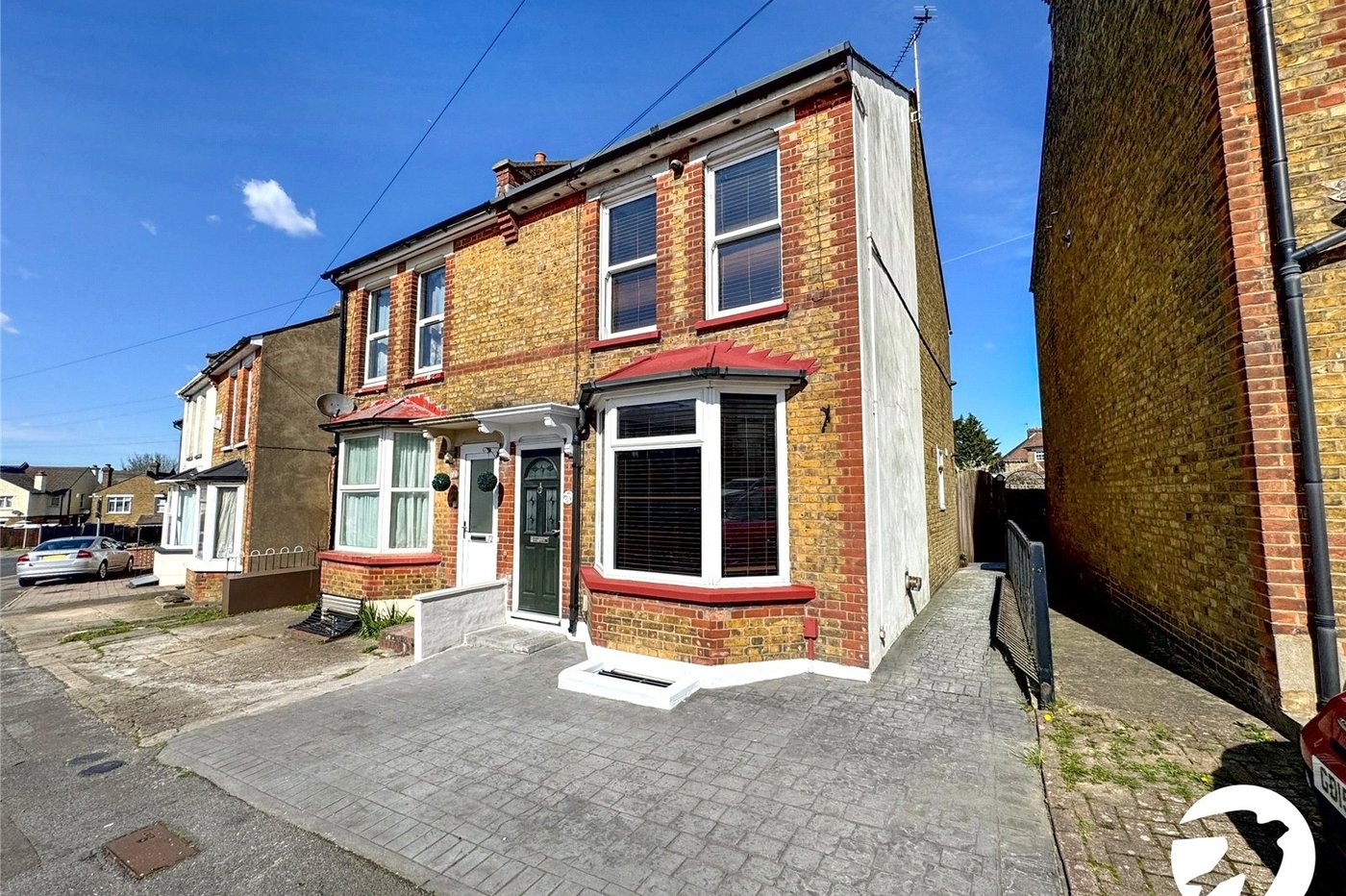 2 bedroom house for sale in Maidstone | Robinson Michael & Jackson
