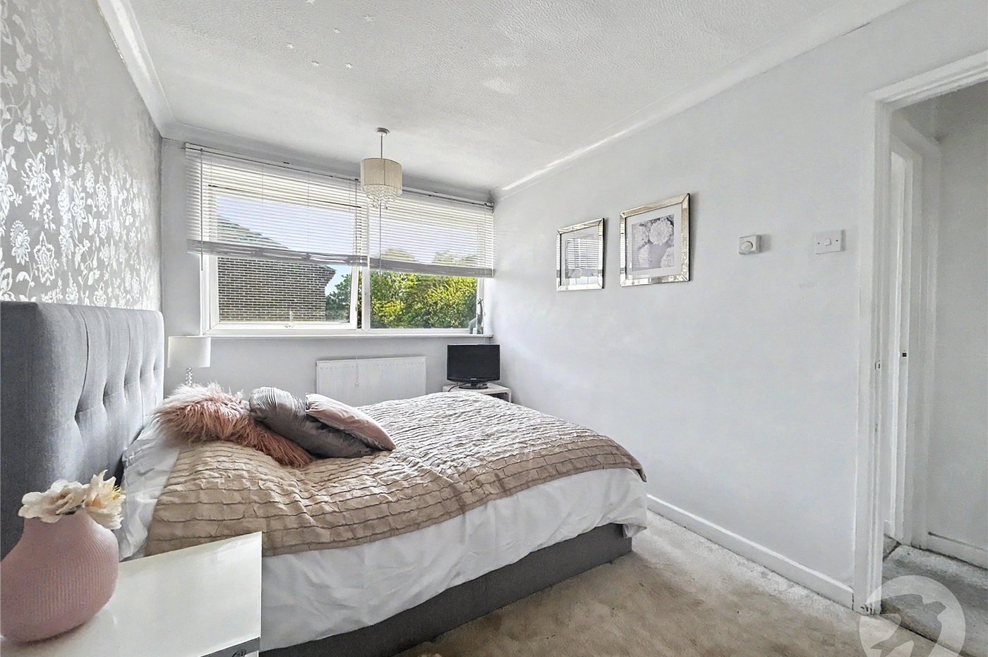 3 bedroom house for sale in Sidcup | Robinson Jackson