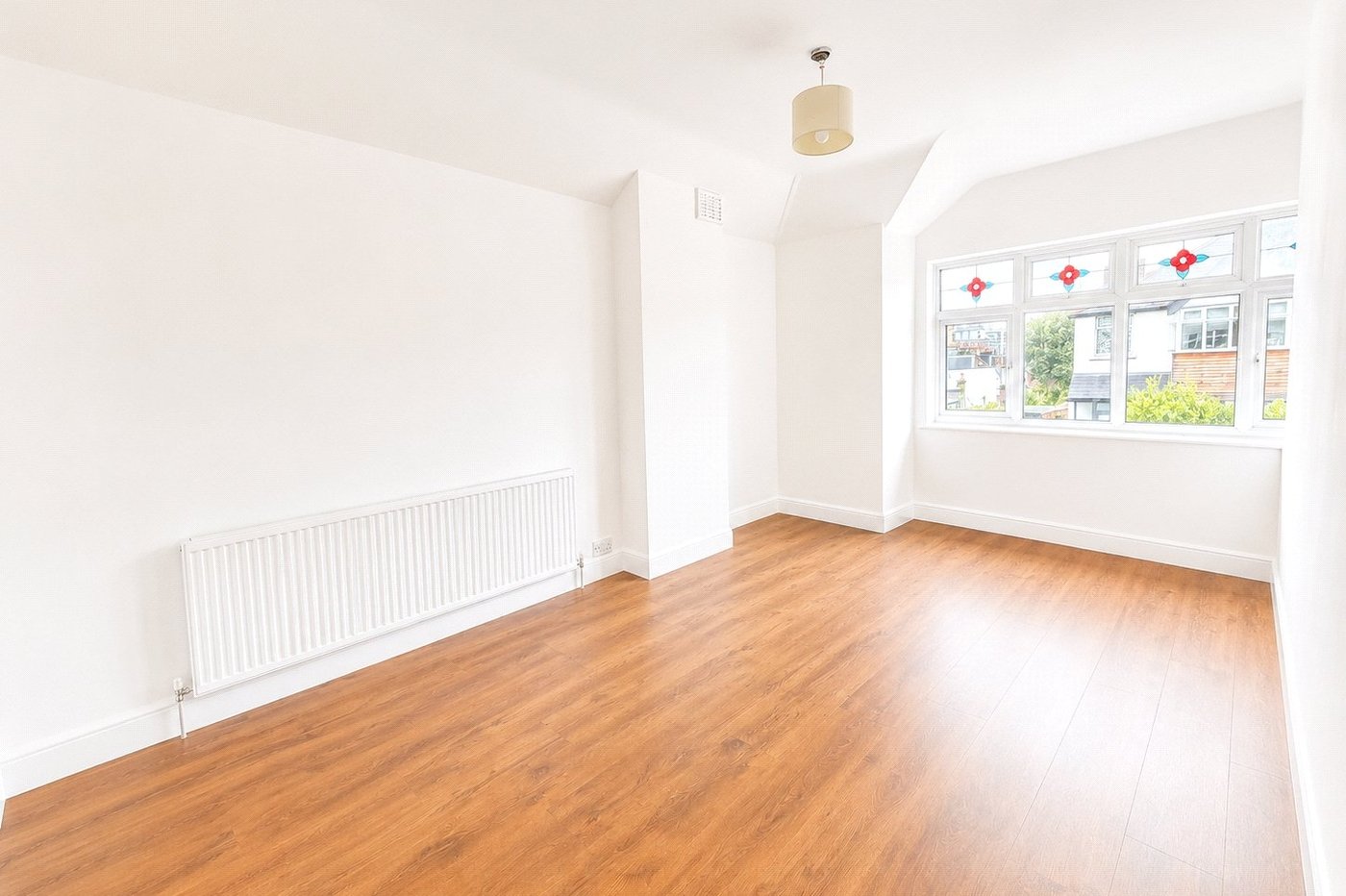4 bedroom house for sale in London | Robinson Jackson