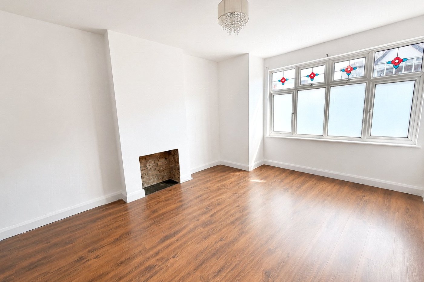 4 bedroom house for sale in London | Robinson Jackson