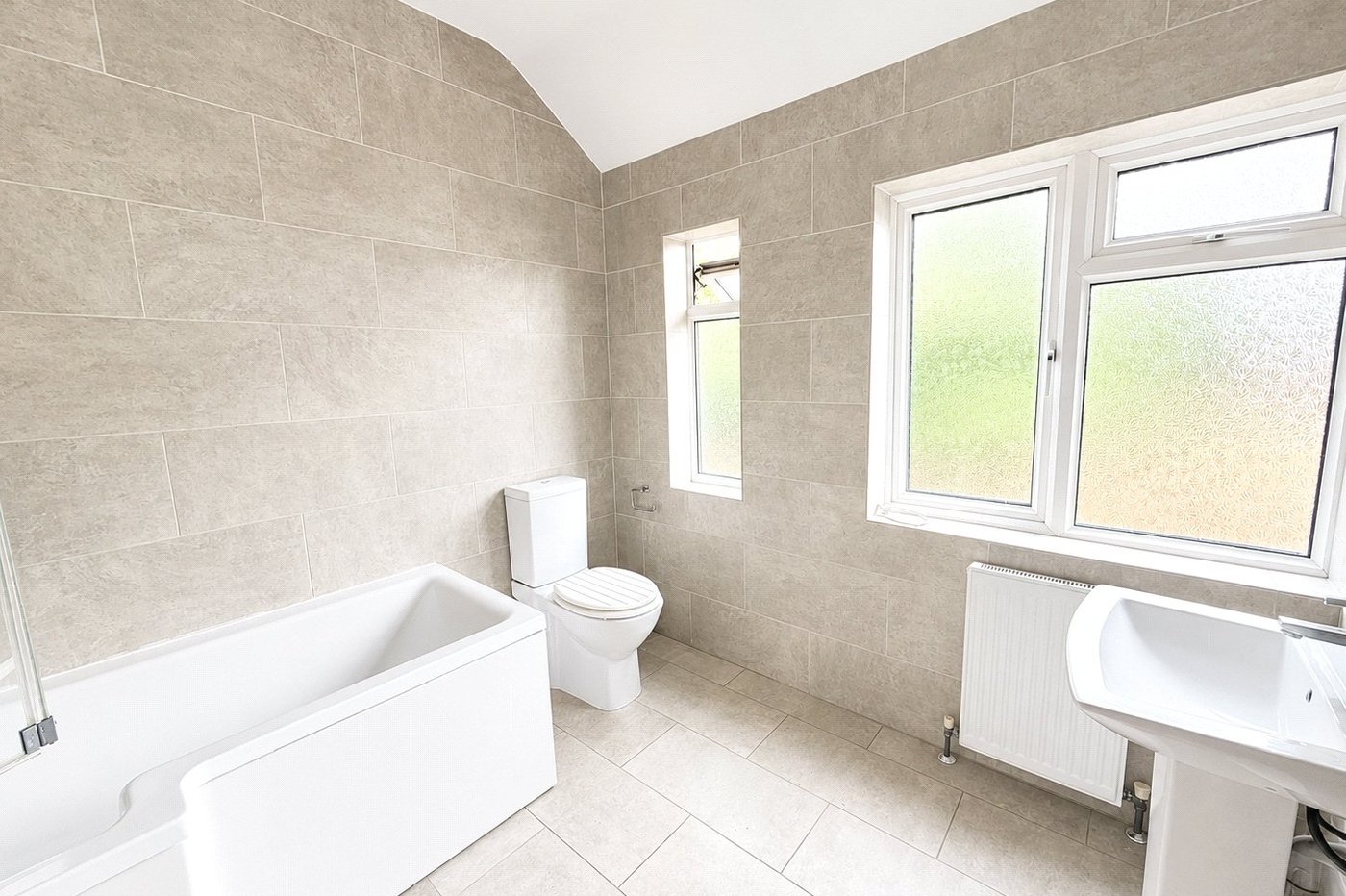 4 bedroom house for sale in London | Robinson Jackson
