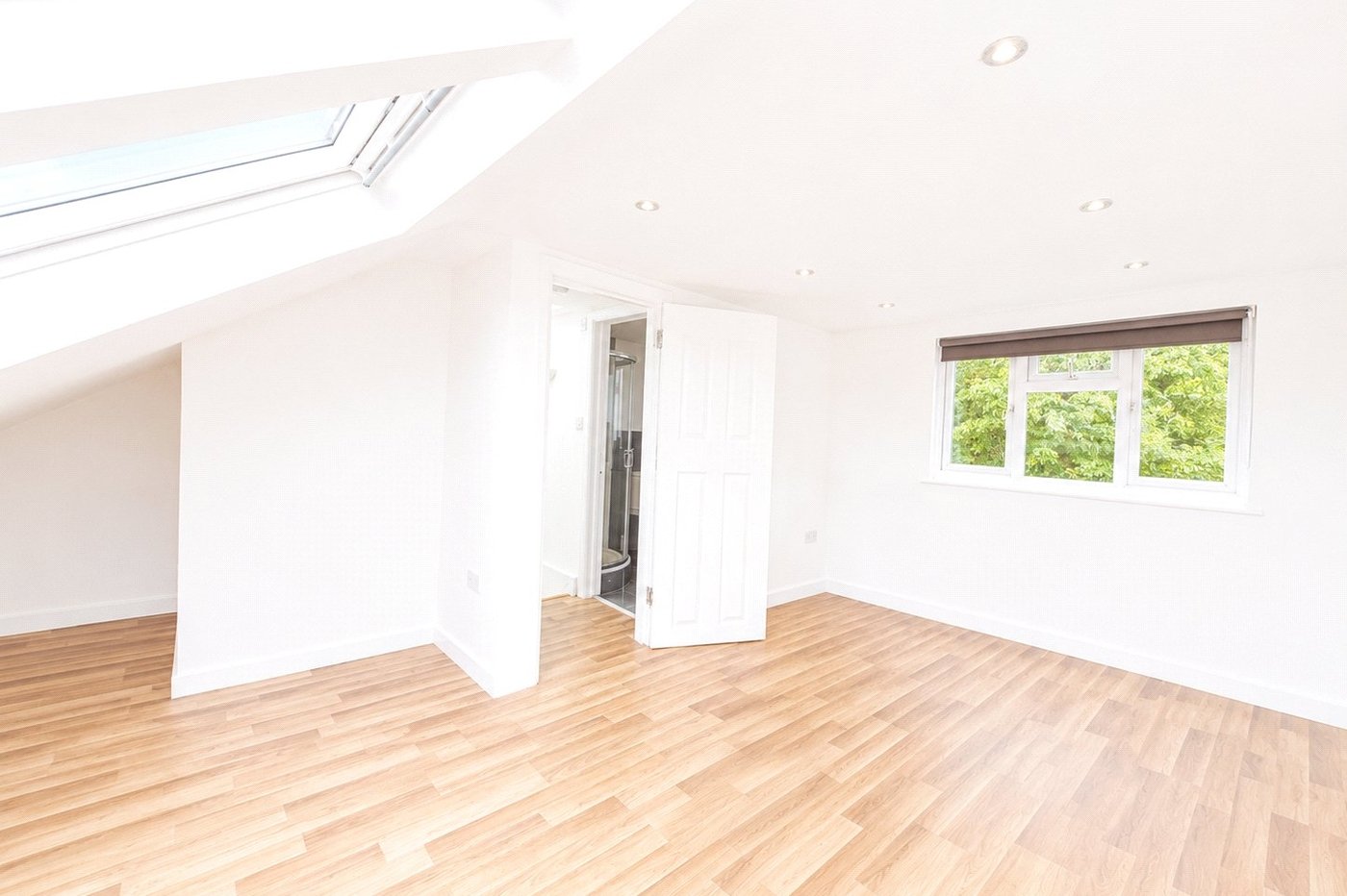 4 bedroom house for sale in London | Robinson Jackson