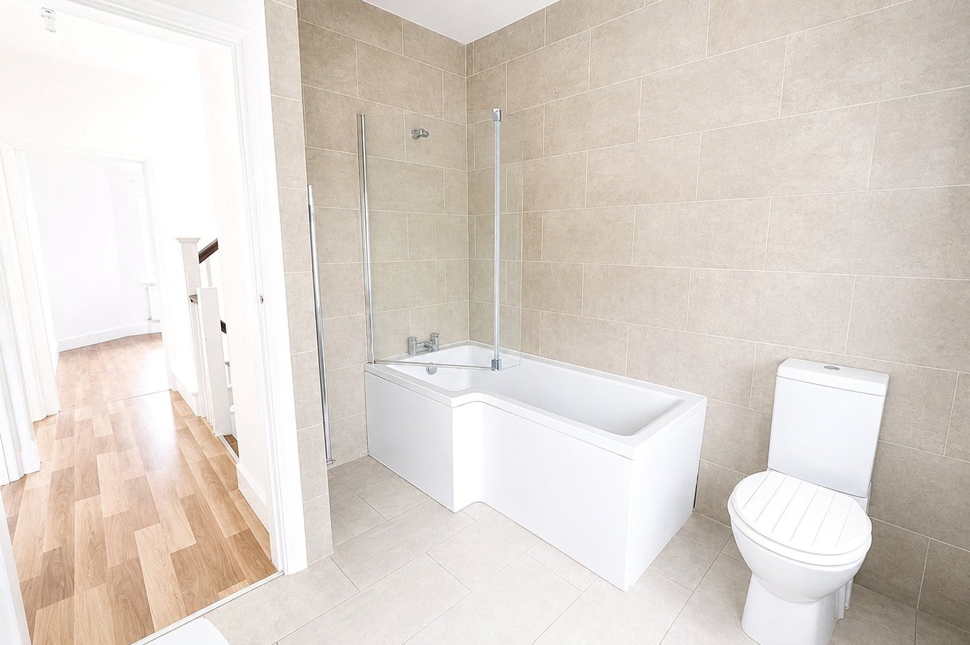 4 bedroom house for sale in London | Robinson Jackson