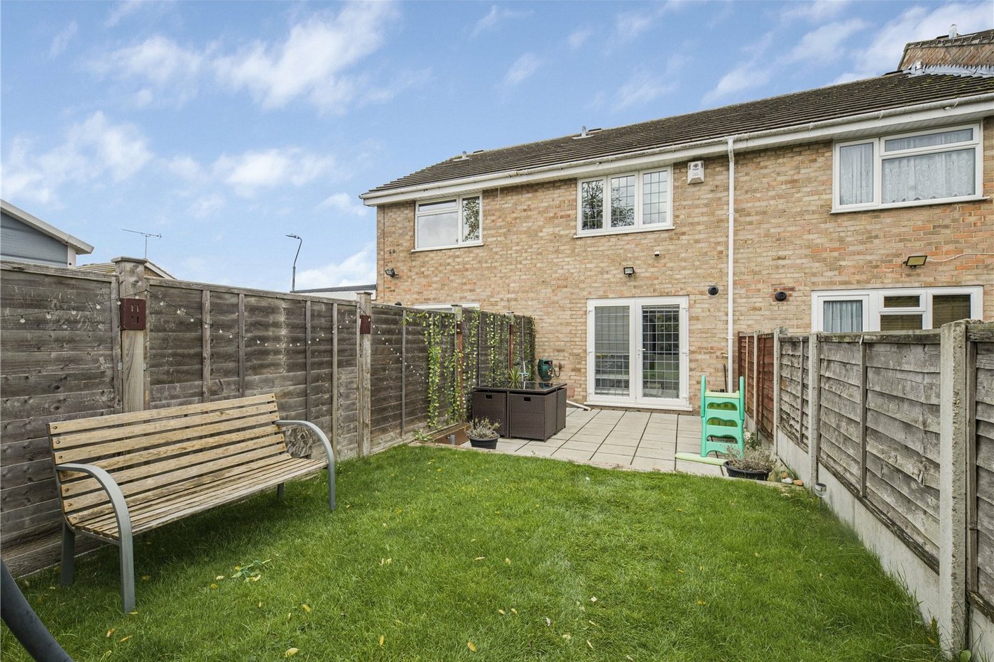 2 bedroom house for sale in Welling | Robinson Jackson