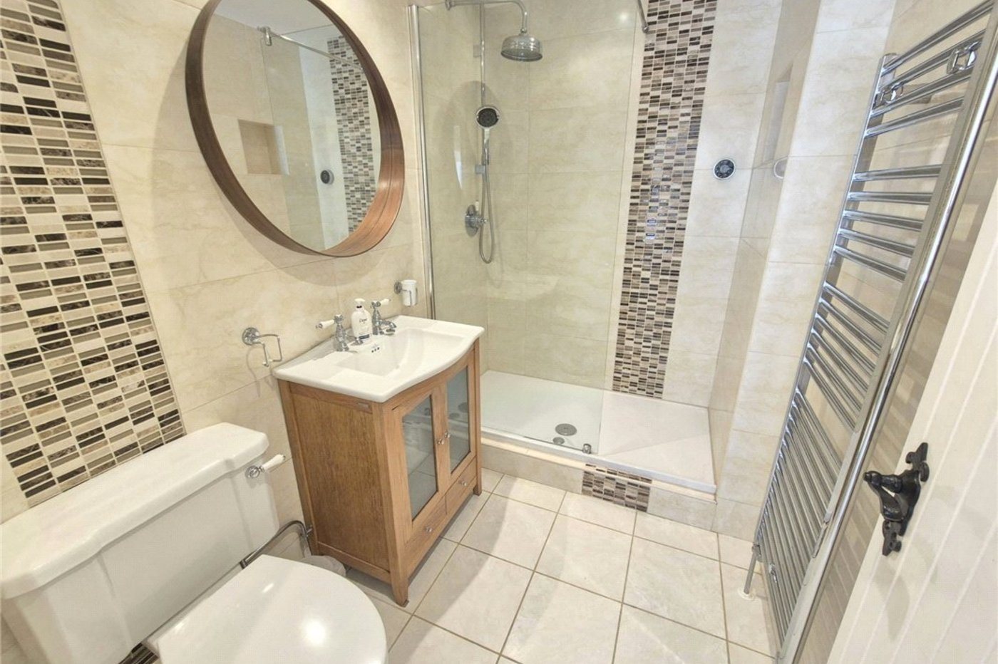 4 bedroom bungalow for sale in Knockholt | Robinson Jackson