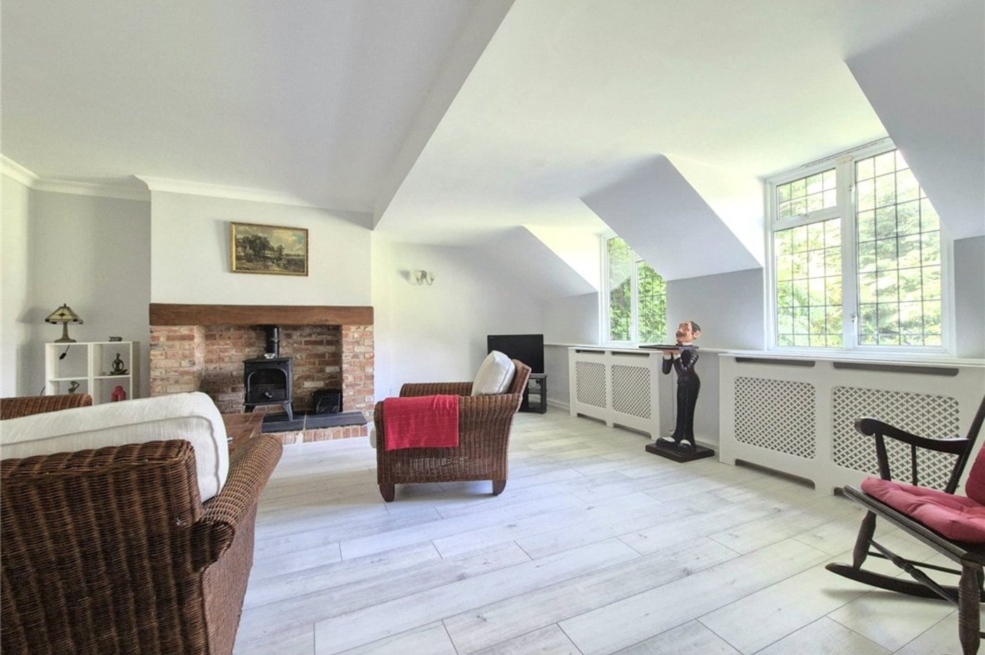 4 bedroom bungalow for sale in Knockholt | Robinson Jackson