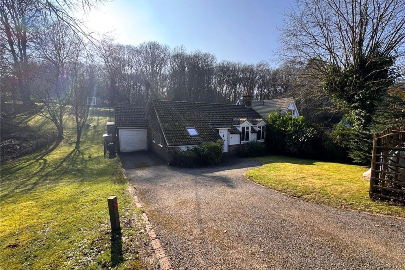 4 bedroom bungalow for sale in Knockholt | Robinson Jackson