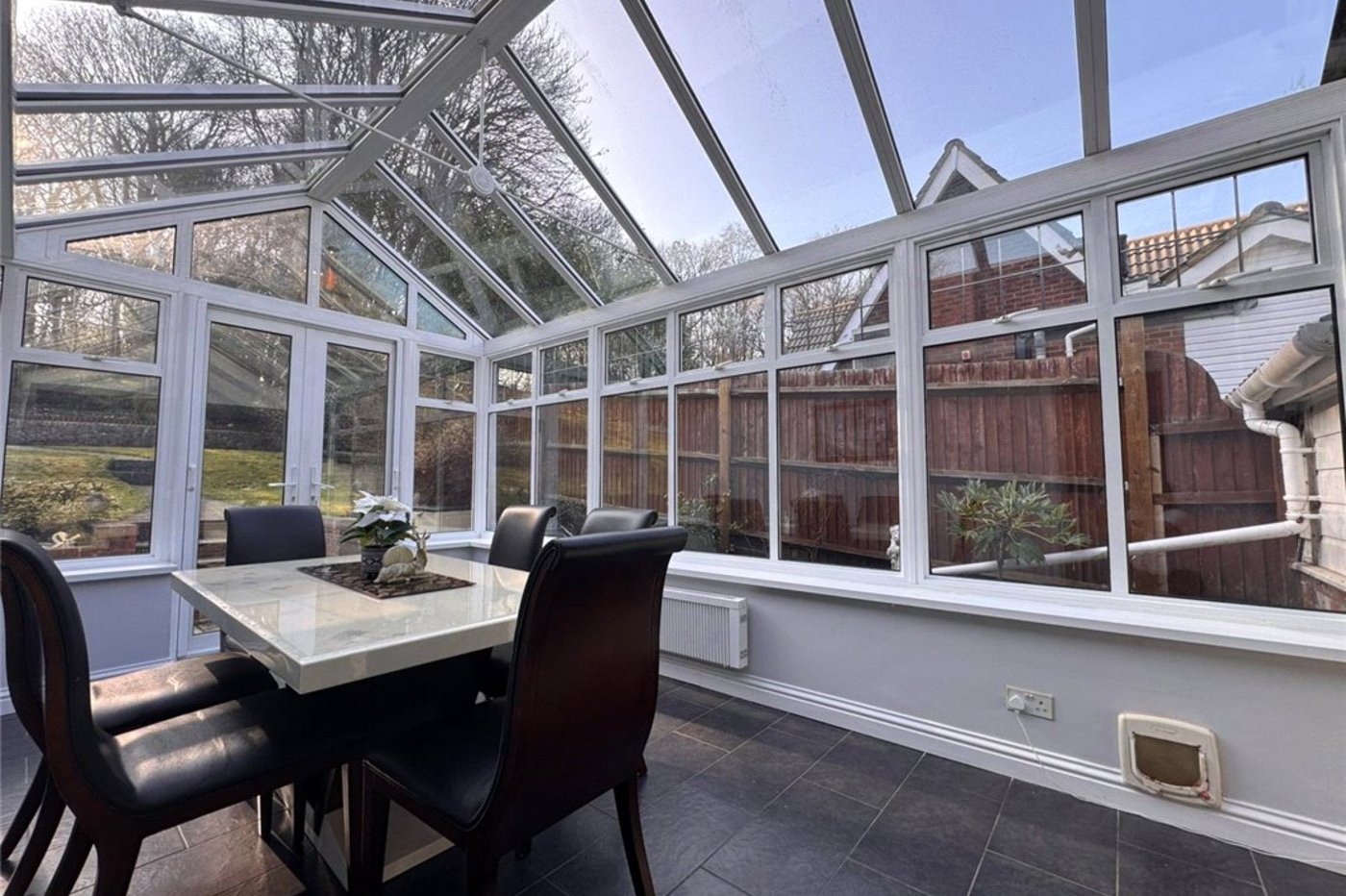 4 bedroom bungalow for sale in Knockholt | Robinson Jackson