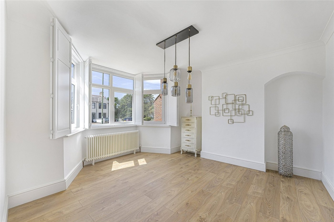 5 bedroom house for sale in Dartford | Robinson Jackson