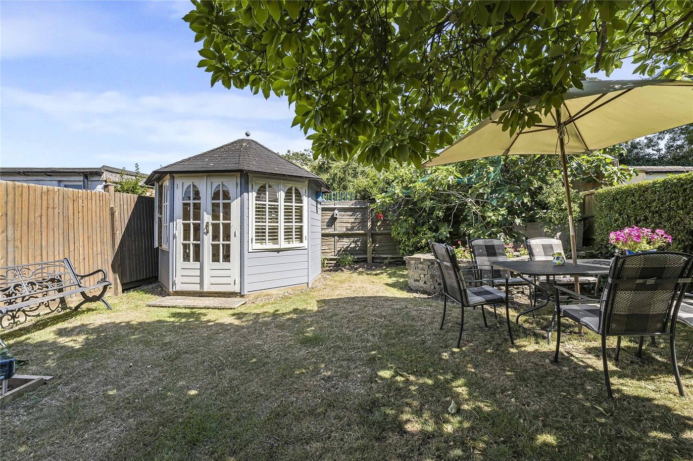 5 bedroom house for sale in Dartford | Robinson Jackson