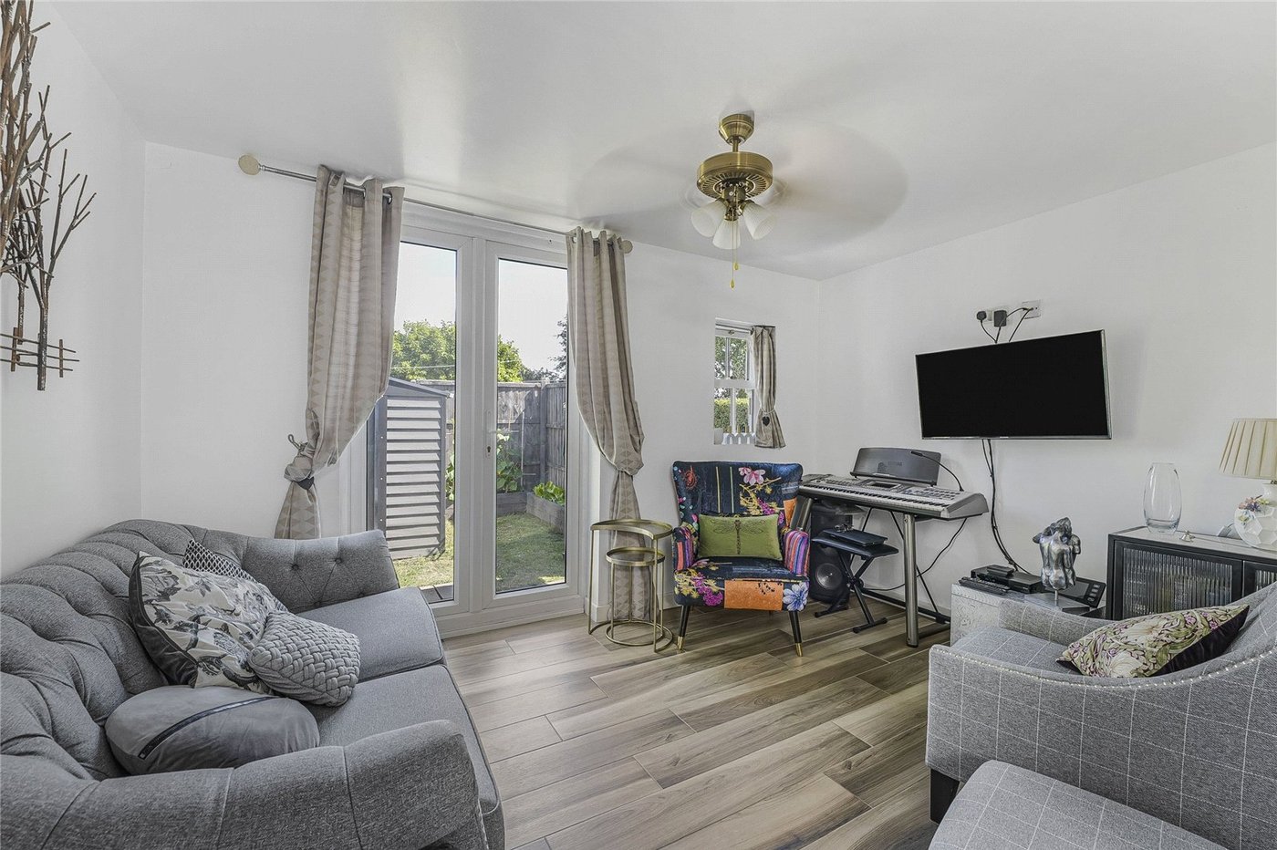 5 bedroom house for sale in Dartford | Robinson Jackson