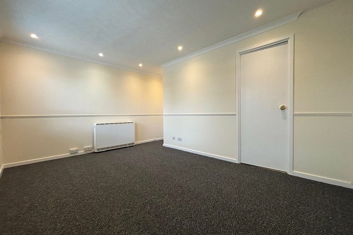 1 bedroom property for sale in Lordswood | Robinson Michael & Jackson