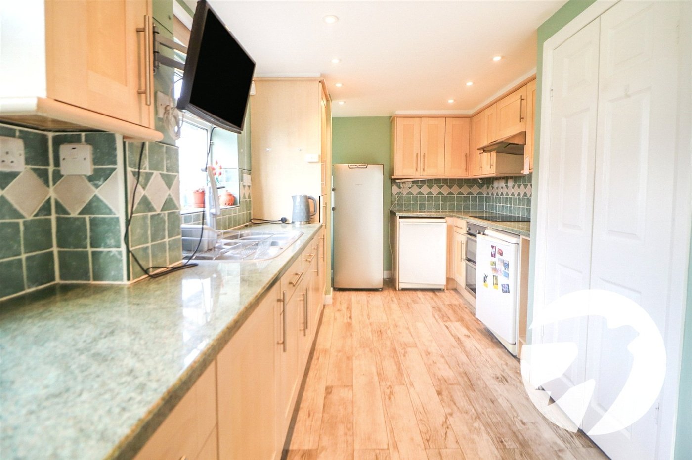 3 bedroom house for sale in Erith | Robinson Jackson