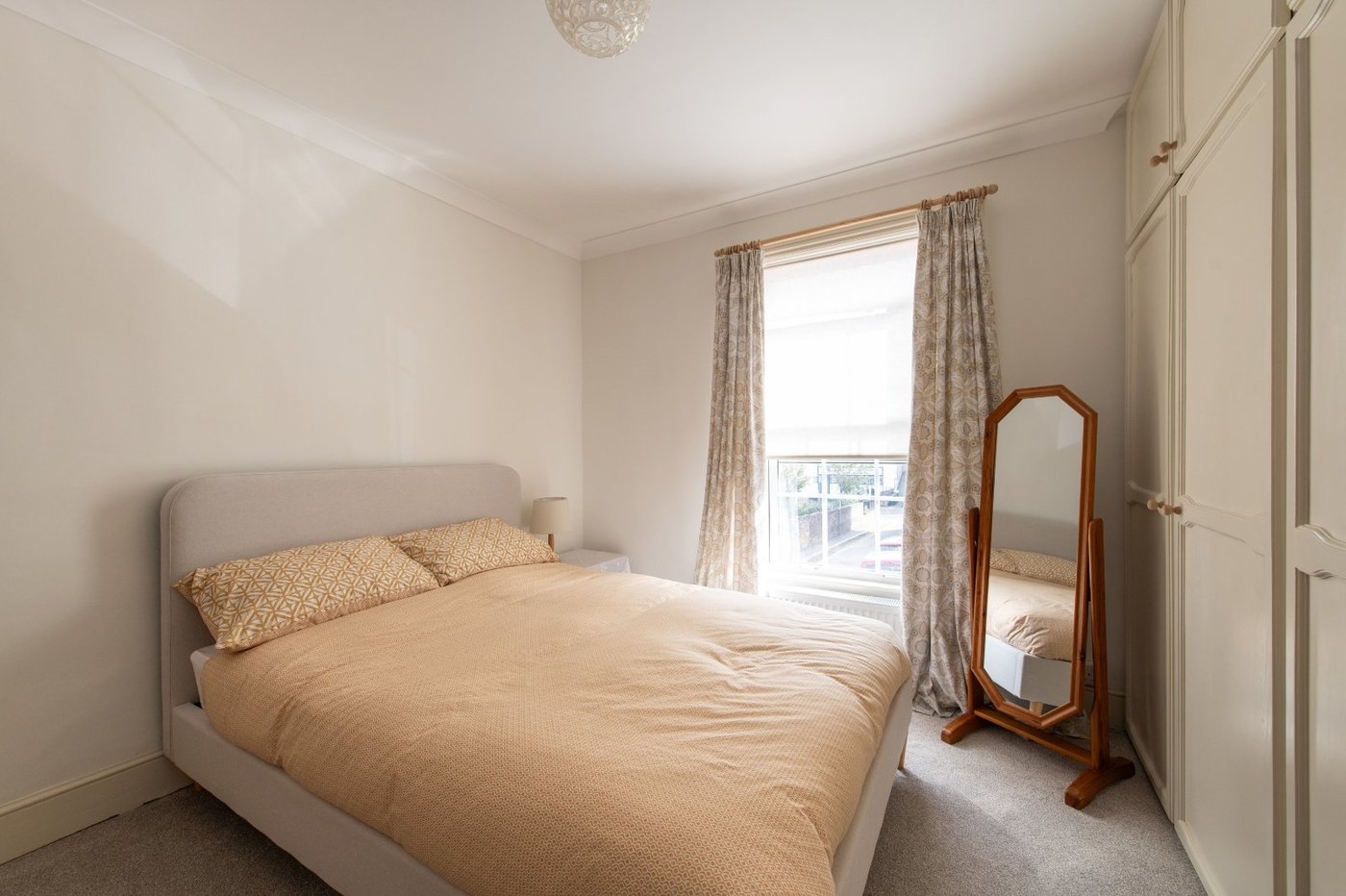 2 bedroom house for sale in Gravesend | Robinson Michael & Jackson