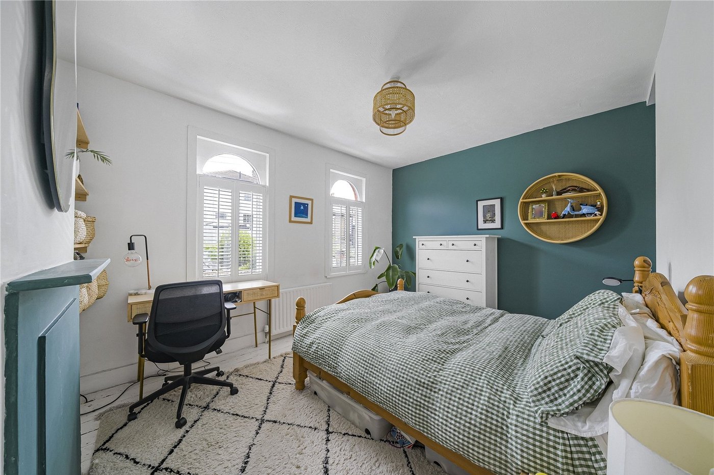 2 bedroom house for sale in Gravesend | Robinson Michael & Jackson