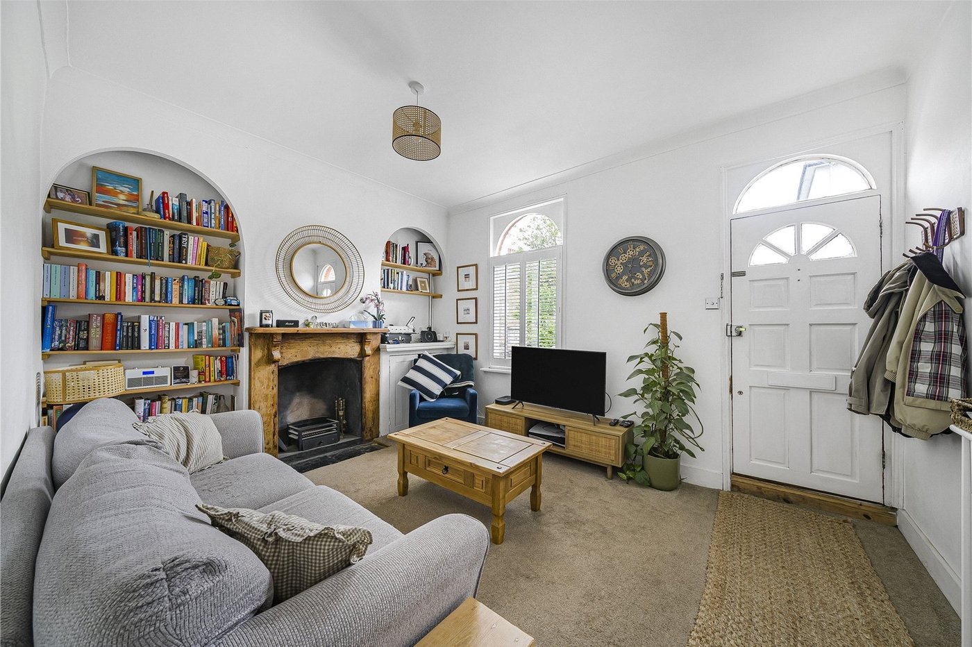 2 bedroom house for sale in Gravesend | Robinson Michael & Jackson