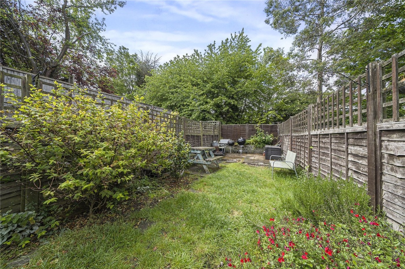 2 bedroom house for sale in Gravesend | Robinson Michael & Jackson