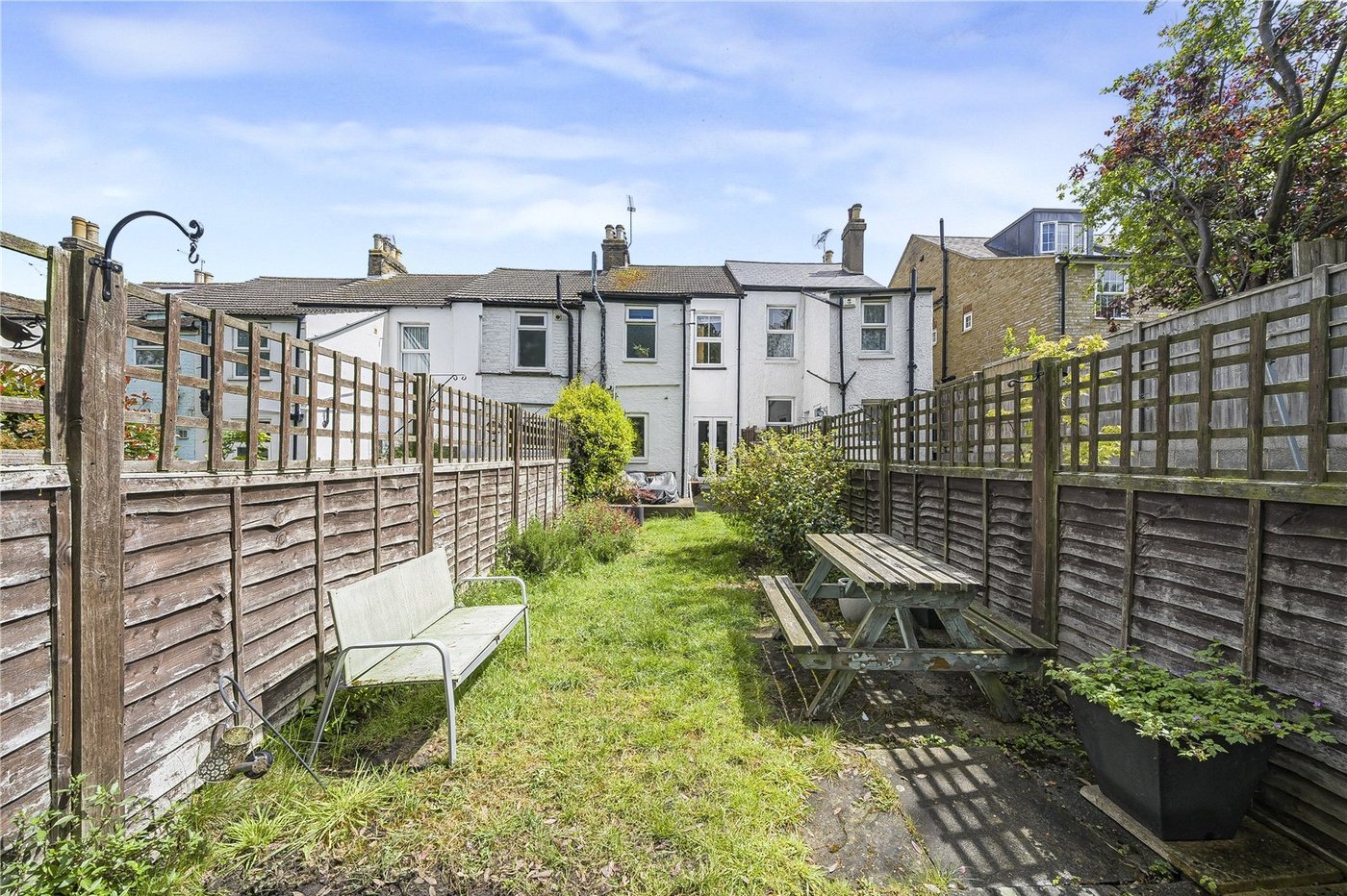 2 bedroom house for sale in Gravesend | Robinson Michael & Jackson