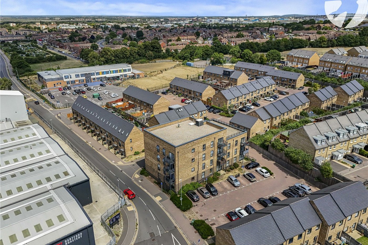 2 bedroom property for sale in Dartford | Robinson Jackson