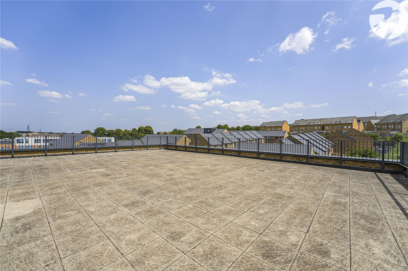 2 bedroom property for sale in Dartford | Robinson Jackson