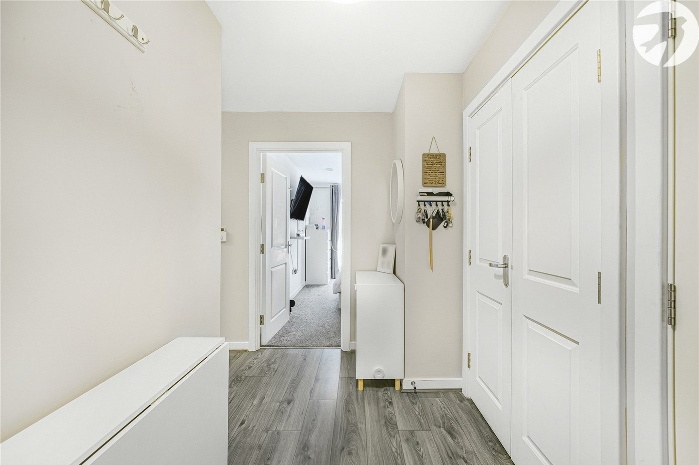 2 bedroom property for sale in Dartford | Robinson Jackson