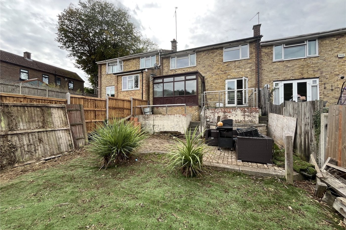 3 bedroom house for sale in Walderslade | Robinson Michael & Jackson