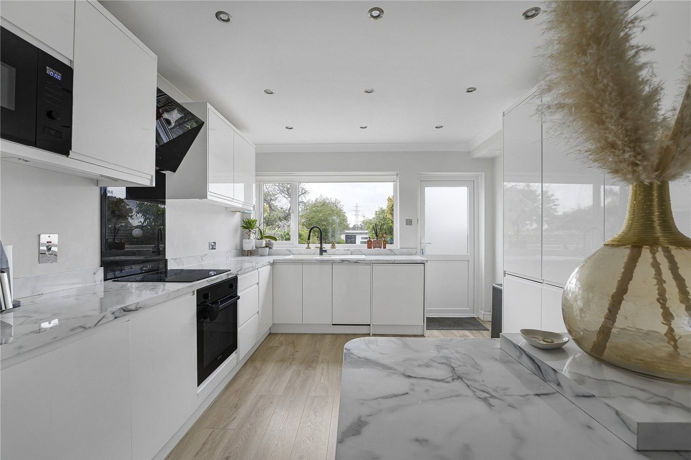 2 bedroom house for sale in Sidcup | Robinson Jackson