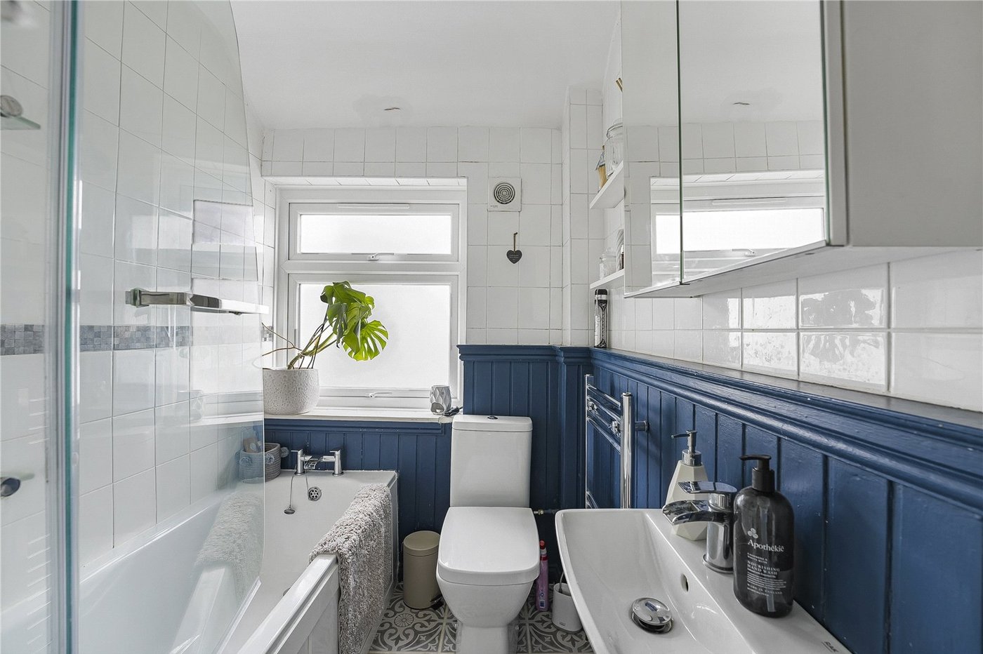 2 bedroom house for sale in Sidcup | Robinson Jackson