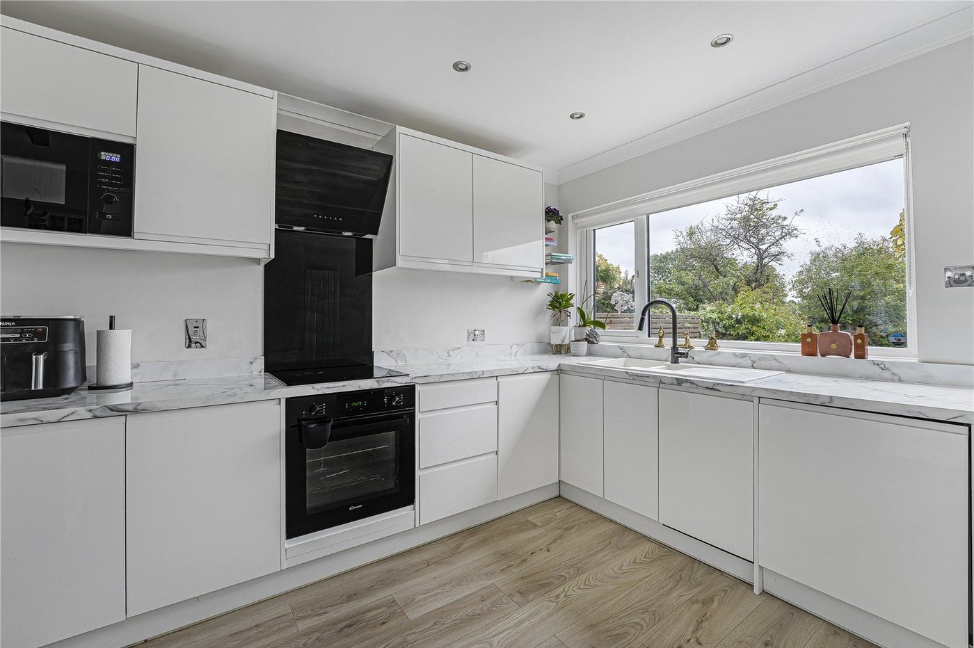 2 bedroom house for sale in Sidcup | Robinson Jackson