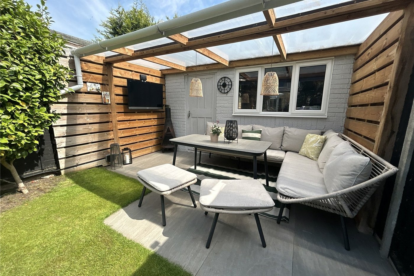 2 bedroom house for sale in Sidcup | Robinson Jackson