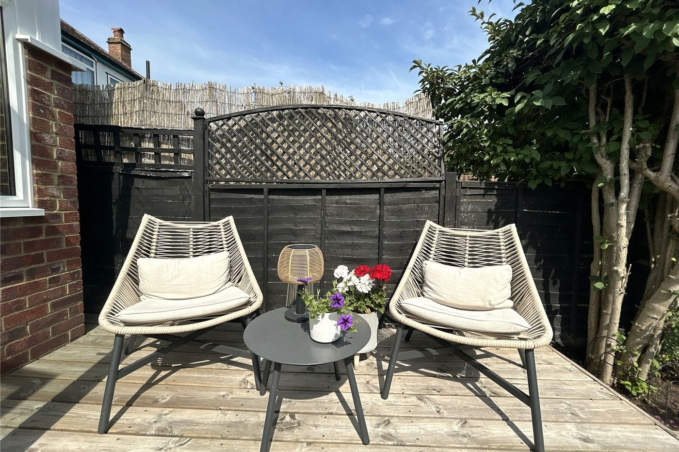 2 bedroom house for sale in Sidcup | Robinson Jackson