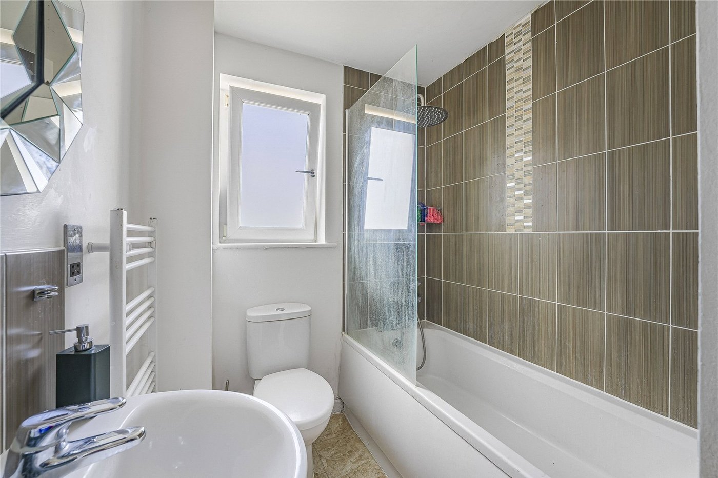 5 bedroom house for sale in Dartford | Robinson Jackson