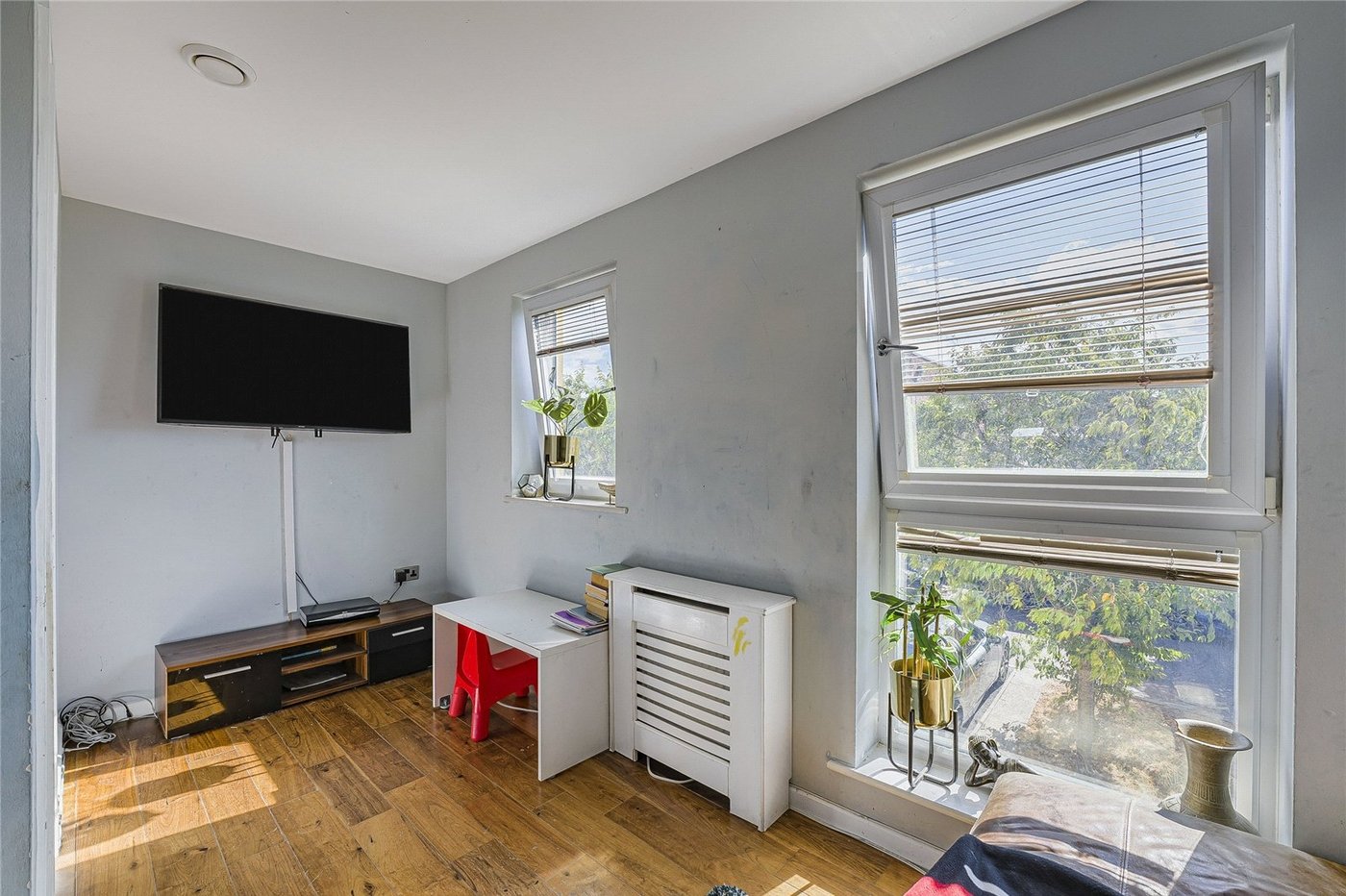 5 bedroom house for sale in Dartford | Robinson Jackson