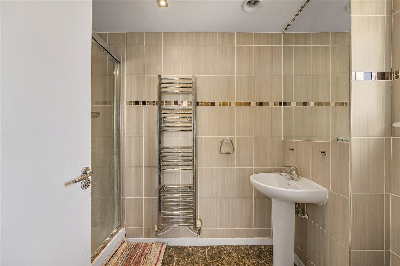 5 bedroom house for sale in Dartford | Robinson Jackson