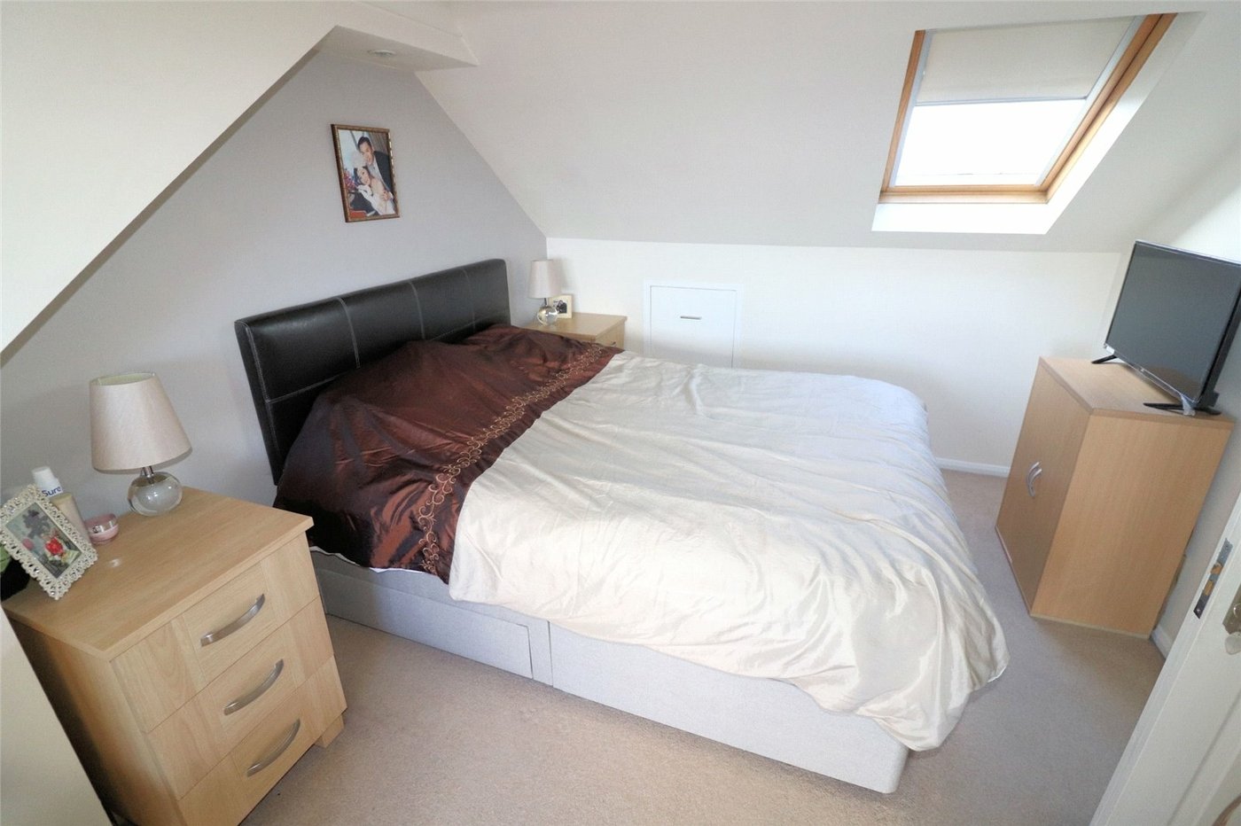 4 bedroom house for sale in (Bexleyheath Boarders) Erith | Robinson Jackson