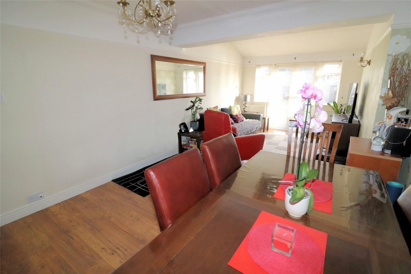 4 bedroom house for sale in (Bexleyheath Boarders) Erith | Robinson Jackson