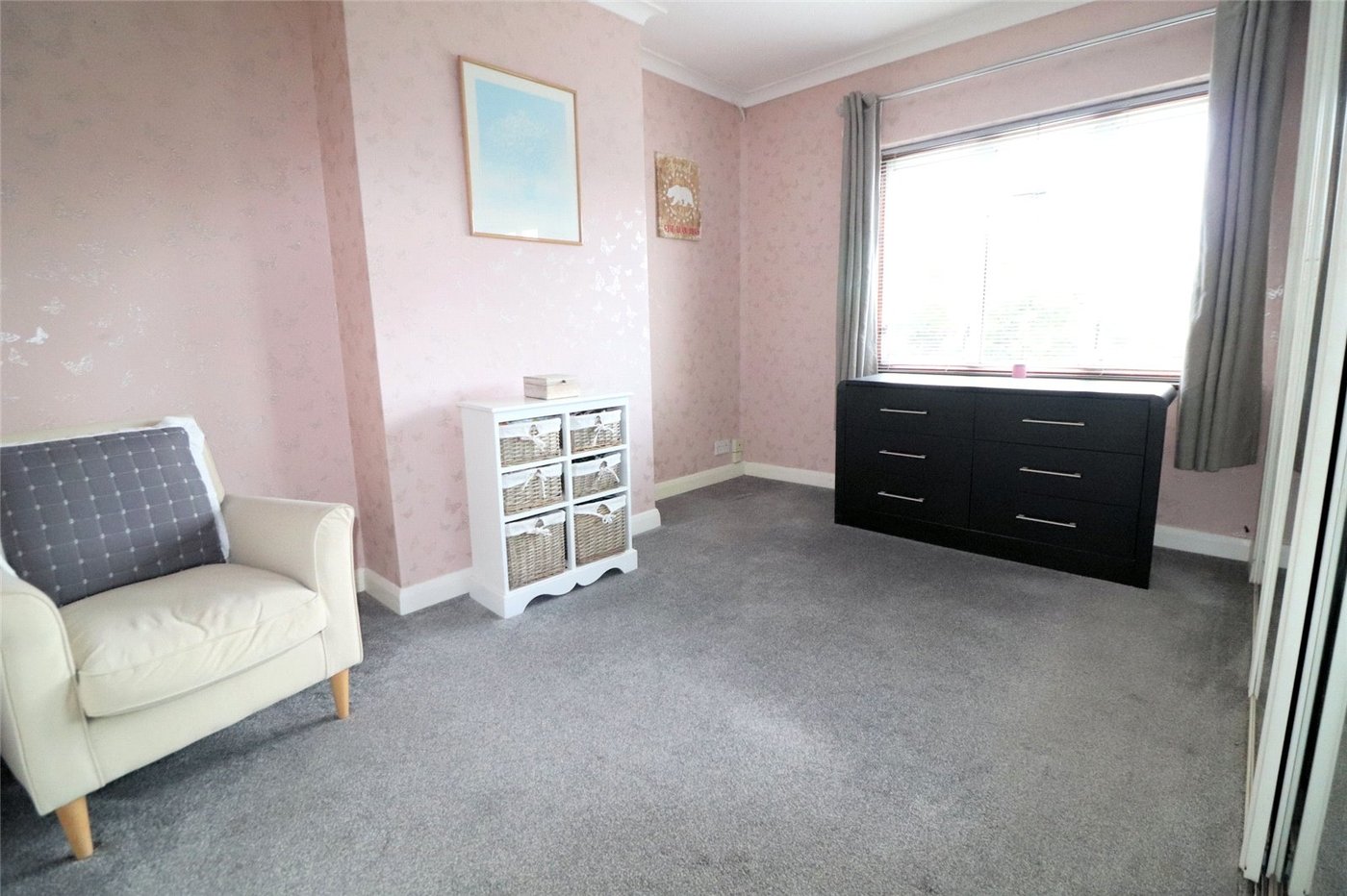 house for sale in Erith, Kent, DA8 Robinson Jackson