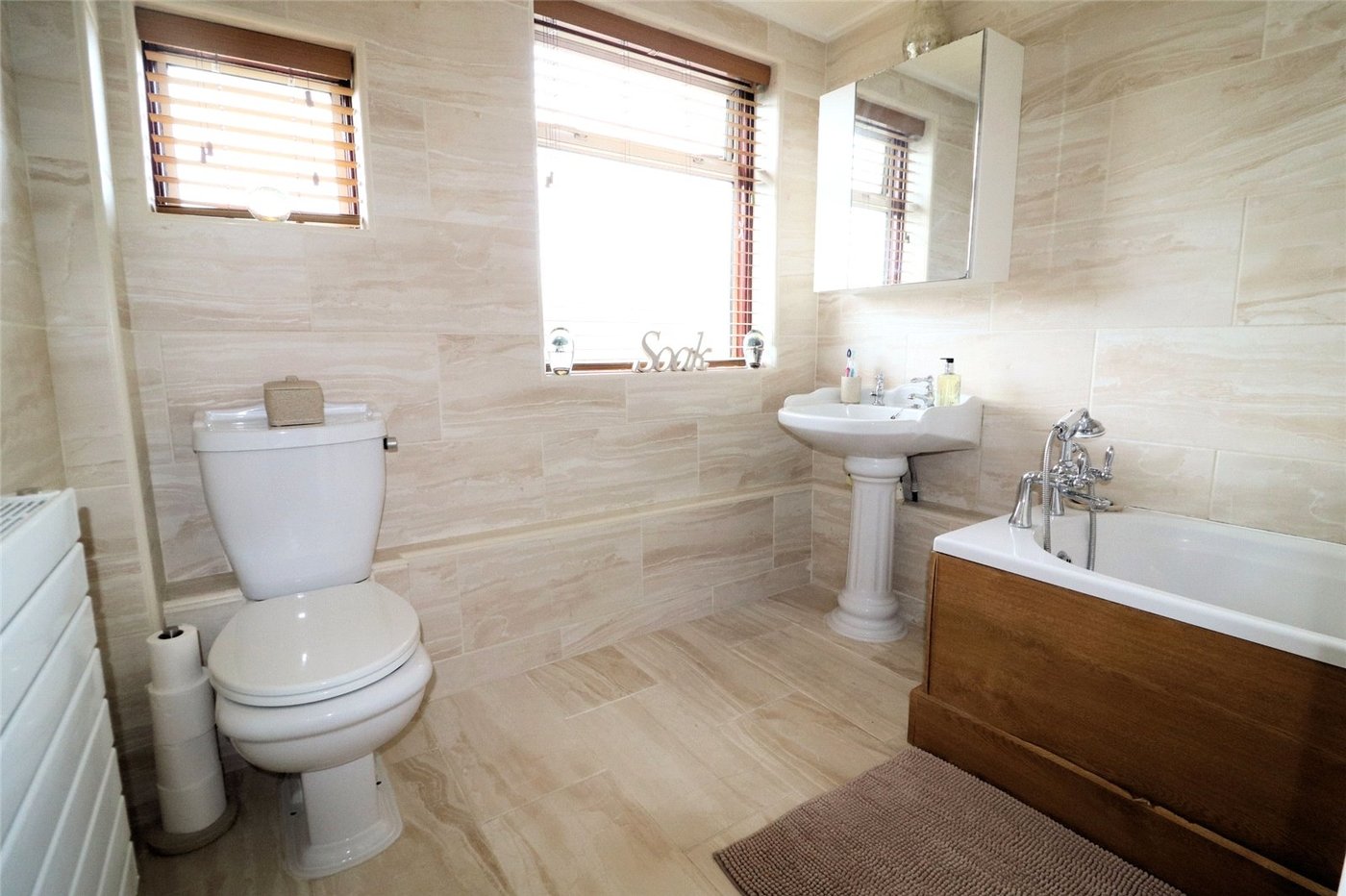 house for sale in Erith, Kent, DA8 Robinson Jackson