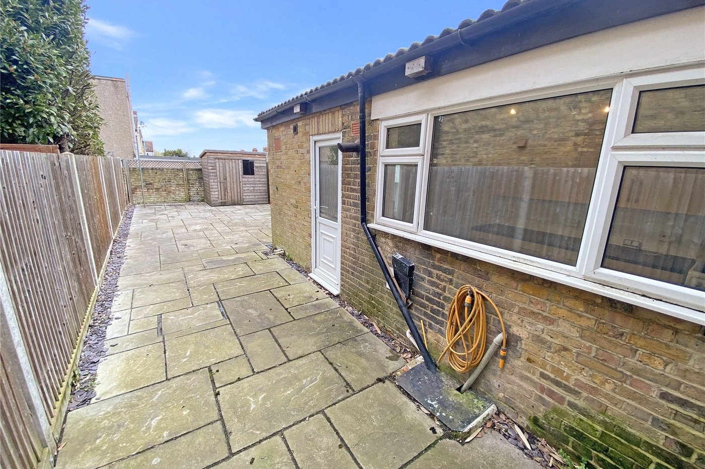 2 bedroom house for sale in Sidcup | Robinson Jackson