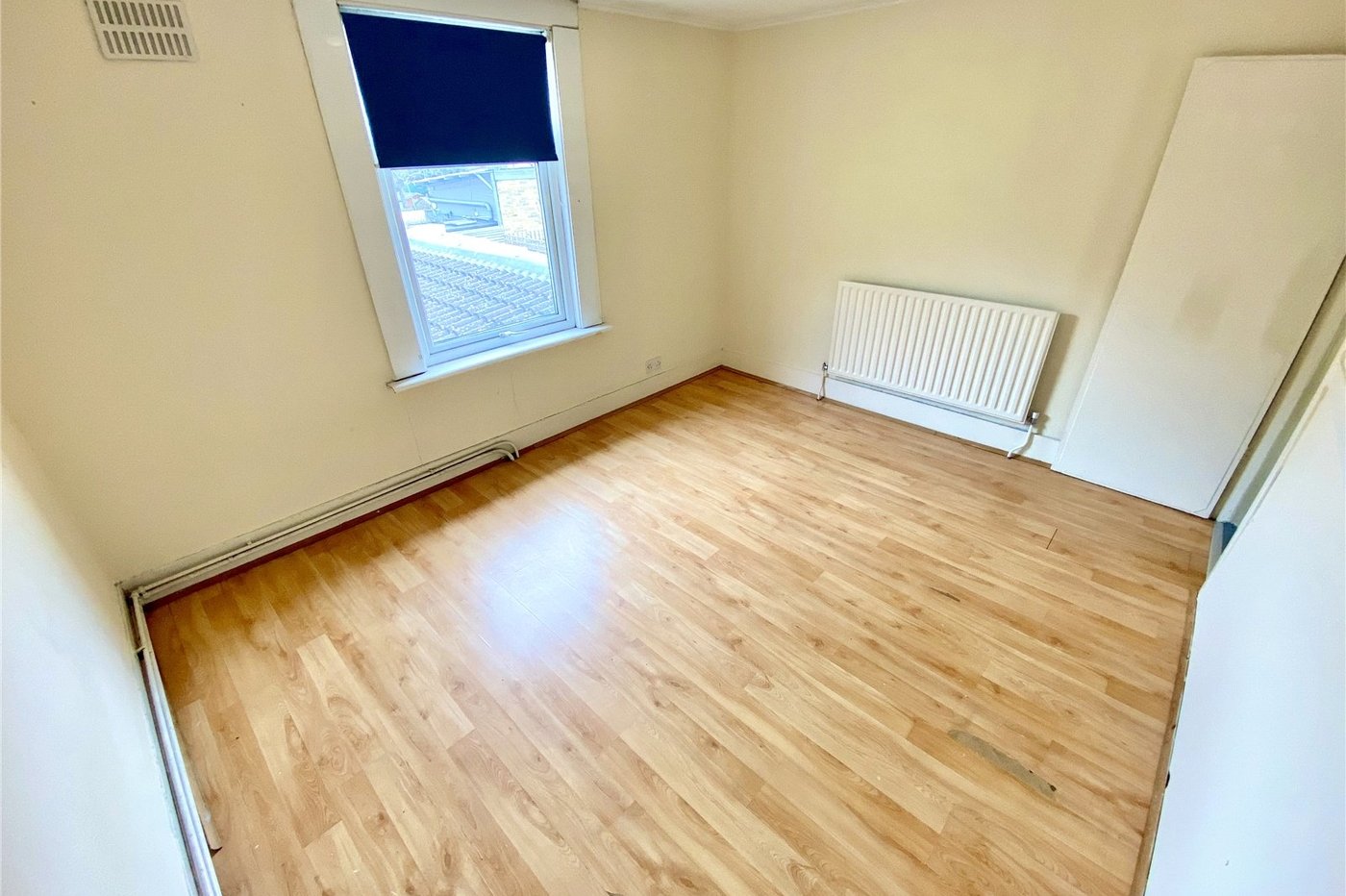 2 bedroom house for sale in Sidcup | Robinson Jackson